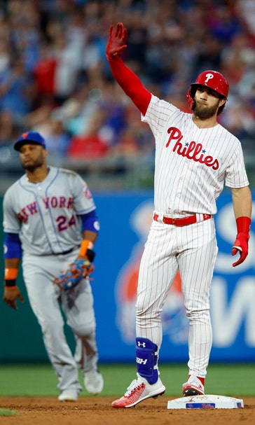 Phillies snap 7-game losing skid with 13-7 win over Mets